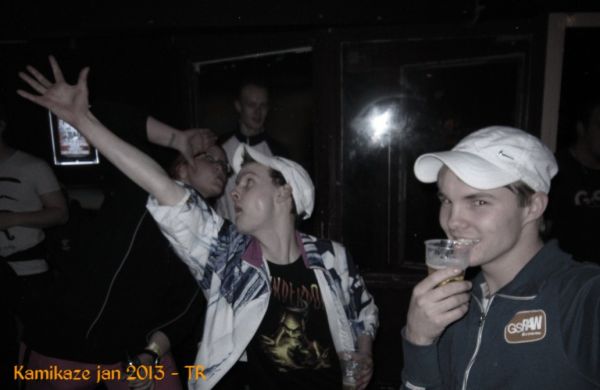 002.JPG